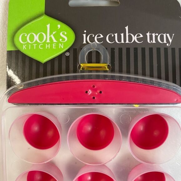 NWT Cook's Kitchen Red Ice Cube Tray - 21 Small Dome Ice Cubes or Snacks - Picture 5 of 9